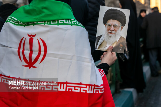 رهبر شهید و مدرسه میناب در نظمِ شاعران هرمزگانی؛ این زنگ آخر است...