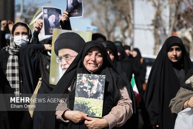 اجتماع عزاداران سنندجی در محکومیت حمله آمریکا و رژیم صهیونیستی