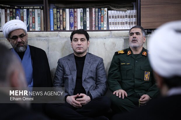 اجتماع عزاداران سنندجی در محکومیت حمله آمریکا و رژیم صهیونیستی