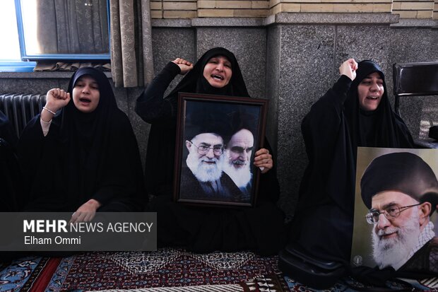 اجتماع عزاداران سنندجی در محکومیت حمله آمریکا و رژیم صهیونیستی