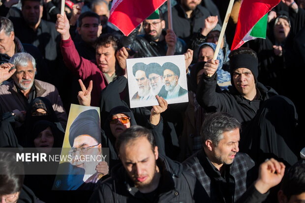 اجماع عزاداران شهادت امام خامنه ای در همدان