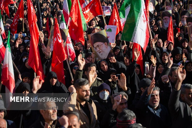 اجماع عزاداران شهادت امام خامنه ای در همدان
