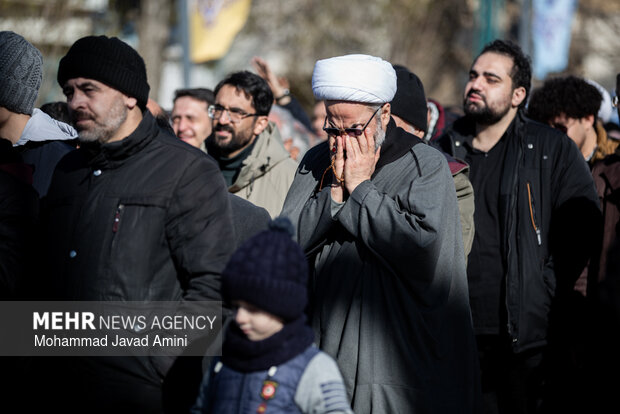 تجمع مردم قزوین در پی شهادت رهبر انقلاب