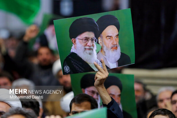 باب الرضای سیاه پوش یکصدا انتقام خون سید خراسانی را فریاد زد