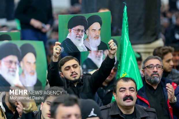 راهپیمایی مردم اردبیل در سوگ رهبر انقلاب