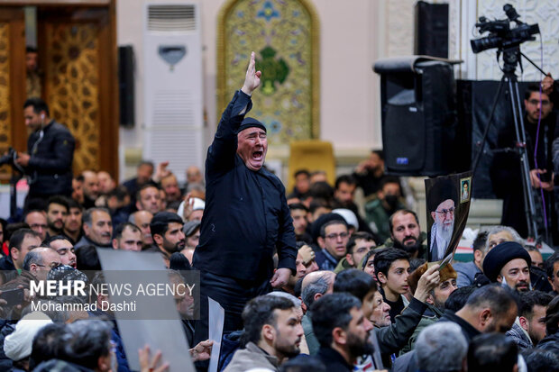 راهپیمایی مردم اردبیل در سوگ رهبر انقلاب