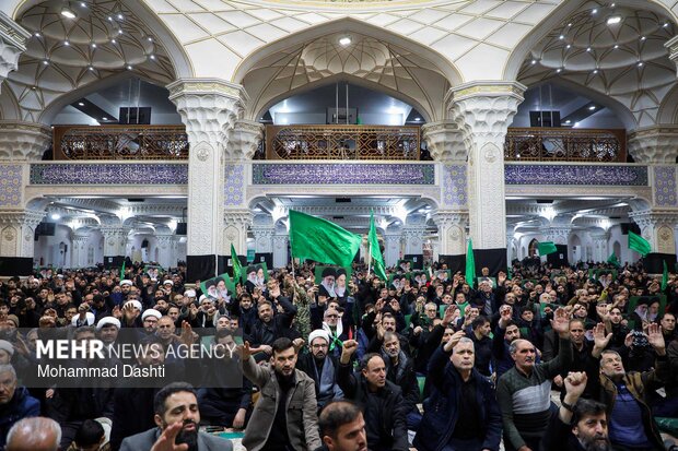 راهپیمایی مردم اردبیل در سوگ رهبر انقلاب