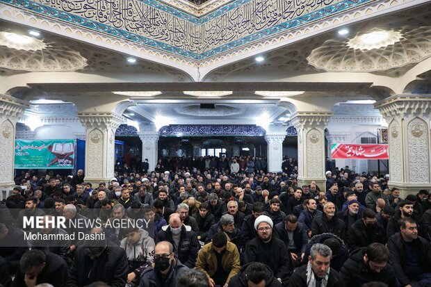 راهپیمایی مردم اردبیل در سوگ رهبر انقلاب