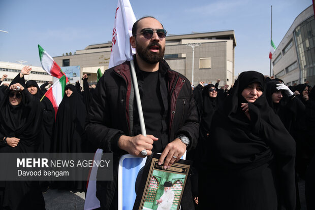 داوود بهگام