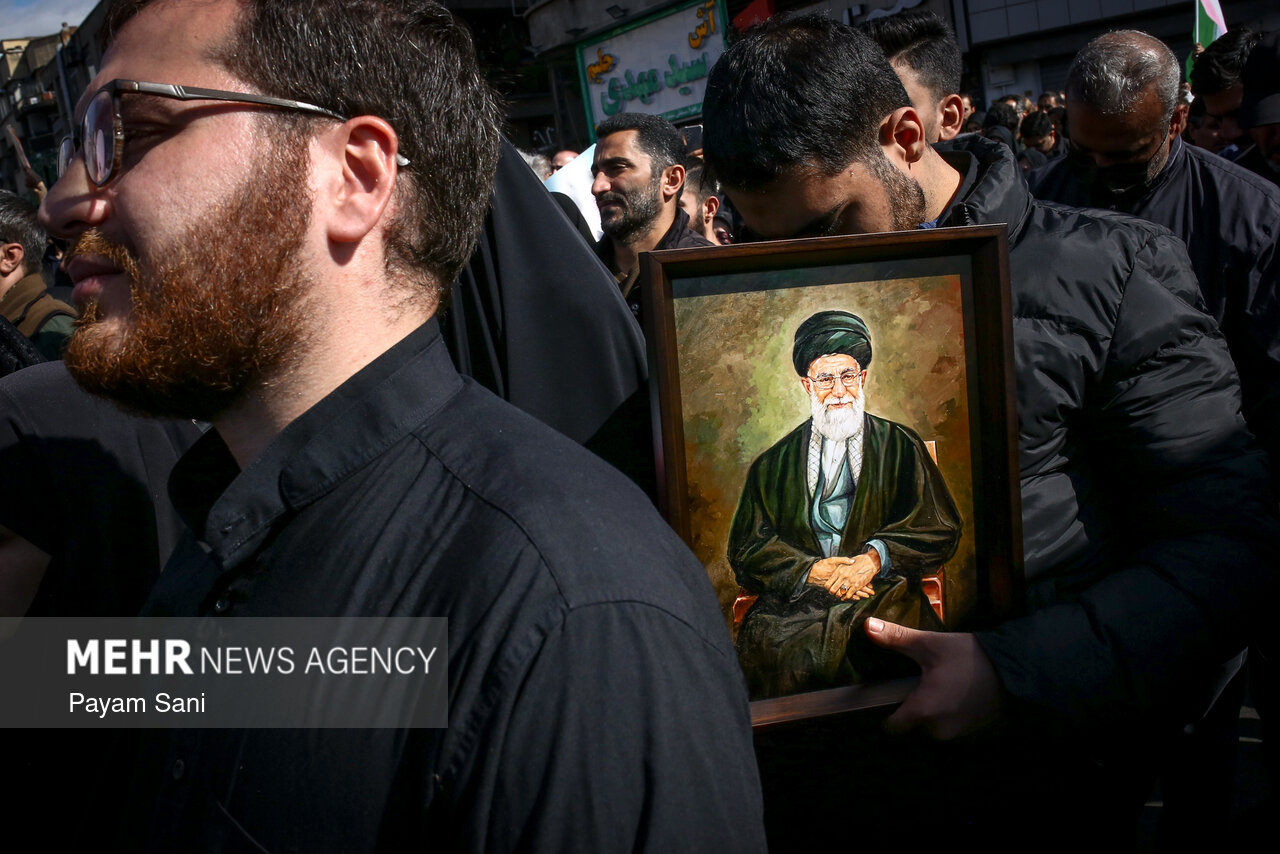 دسته عزاداری مرزنشینان آستارایی در پی شهادت رهبر انقلاب