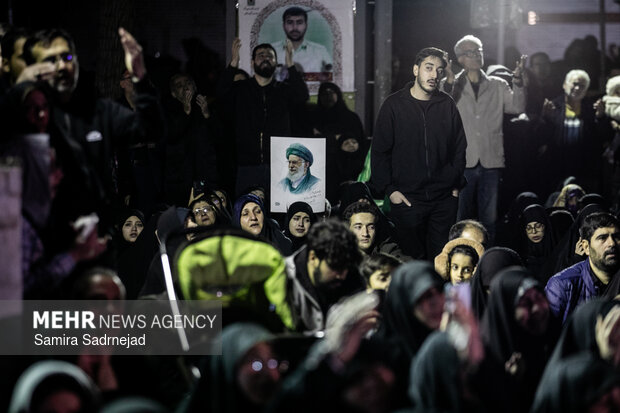 مراسم عزاداری در سوگ رهبر شهید انقلاب - دانشگاه تهران