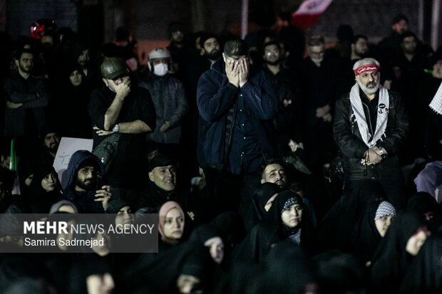 مراسم عزاداری در سوگ رهبر شهید انقلاب - دانشگاه تهران