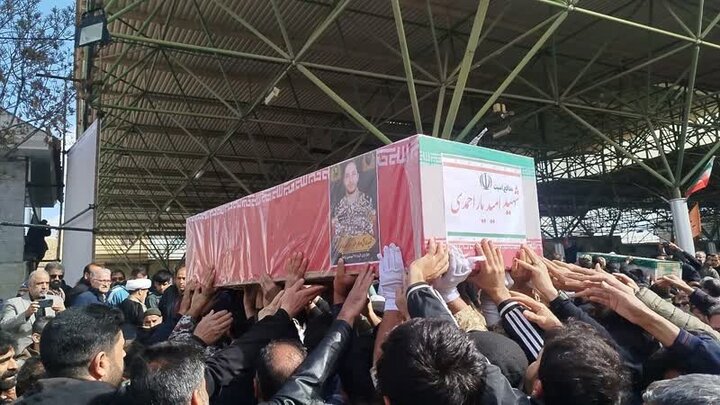 پیکر ۲ شهید حمله صهیونیستی - آمریکایی در بروجرد تشییع شد