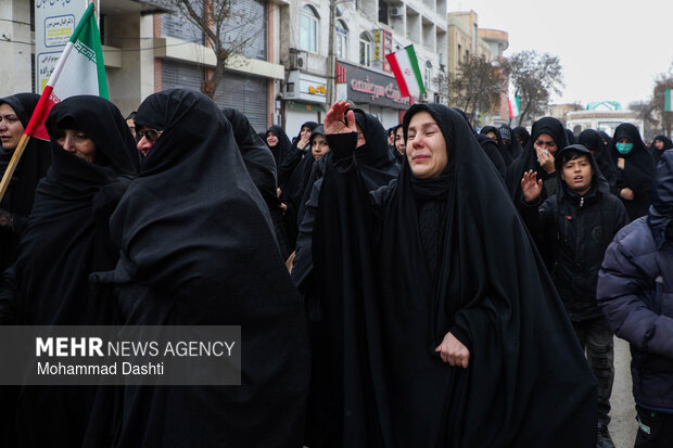 اردبیل در سوگ سیدشهدای ایران؛ شهر حسینی یکپارچه عزا شد