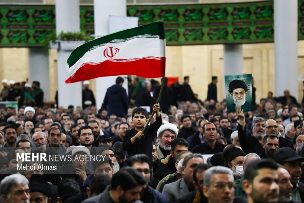 مجلس سوگ و عزای رهبر شهید انقلاب در زنجان