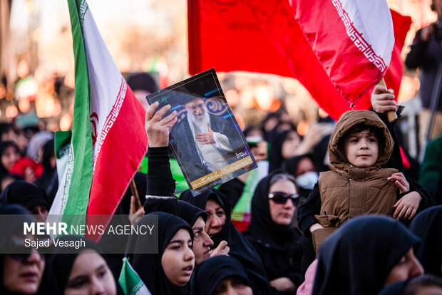 اجماع عزاداران شهادت امام خامنه‌ای در همدان