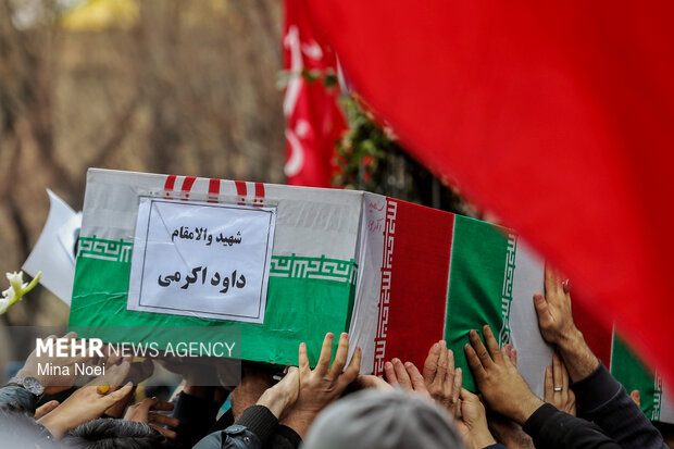 تشییع پیکر مطهر ۱۱ شهید اقتدار آذربایجان شرقی در تبریز