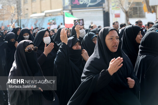 تشییع پیکر شهید «مهدی عباسی» در شهرکرد