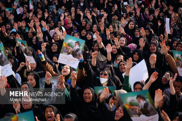 سوگواری شهادت رهبر معظم انقلاب در یاسوج