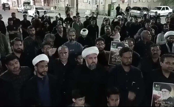 اجتماع مردم فهرج در عزای قائد امت 