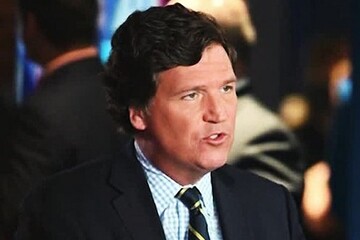 الإعلامي الأميركي كارلسون: قطر والسعودية تعتقلان عملاء للموساد خططوا لتفجيرات