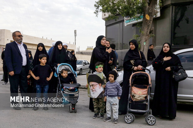 راهپیمایی عزاداران و خون خواهان رهبر شهید انقلاب در بوشهر