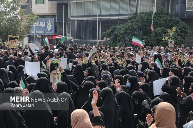 سوگواری شهادت رهبر معظم انقلاب در بندرعباس