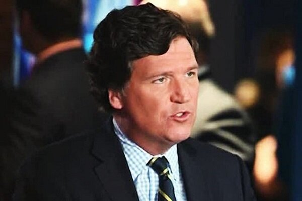 الإعلامي الأميركي كارلسون: قطر والسعودية تعتقلان عملاء للموساد خططوا لتفجيرات