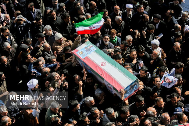 تشییع ۶ شهید حمله آمریکایی_صهیونیستی در قم