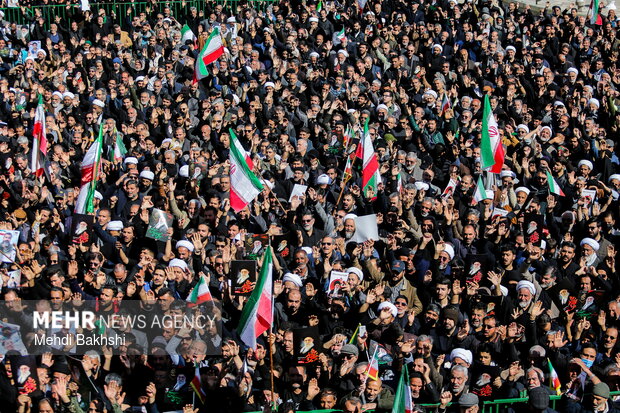 تشییع ۶ شهید حمله آمریکایی_صهیونیستی در قم