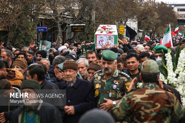 مراسم تشییع و خاکسپاری شهید «جواد ابراهیمی» در شیروان