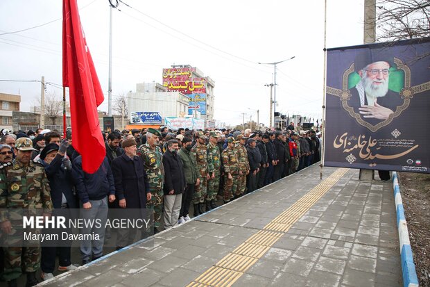 مراسم تشییع و خاکسپاری شهید «جواد ابراهیمی» در شیروان