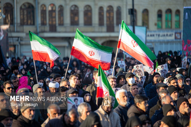 سومین روز اجتماع سوگواران شهادت امام خامنه‌ای در همدان