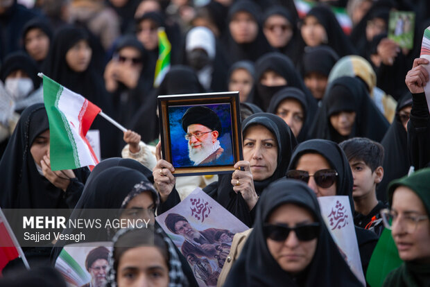 سومین روز اجتماع سوگواران شهادت امام خامنه‌ای در همدان