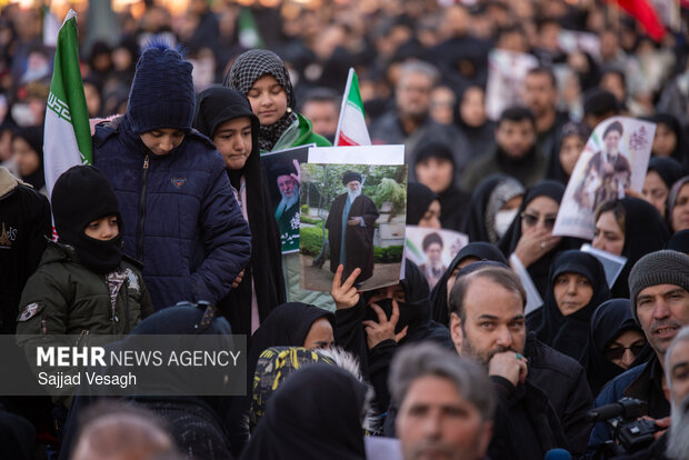 سومین روز اجتماع سوگواران شهادت امام خامنه‌ای در همدان