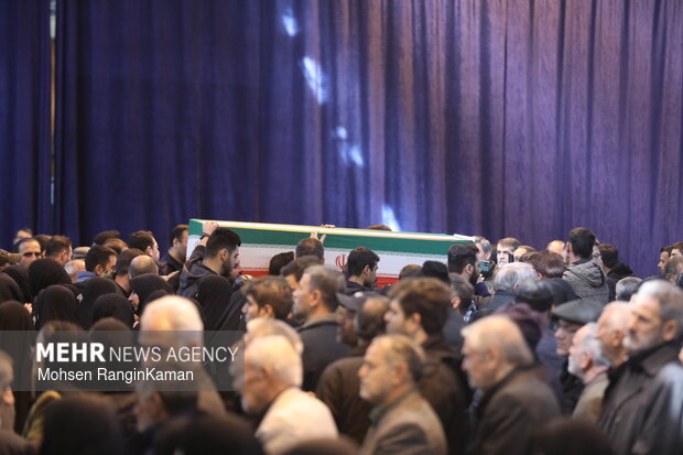 وداع با پیکر شهدای حملات صهیونی-آمریکایی