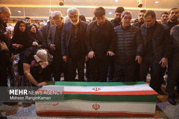 وداع با پیکر شهدای حملات صهیونی-آمریکایی