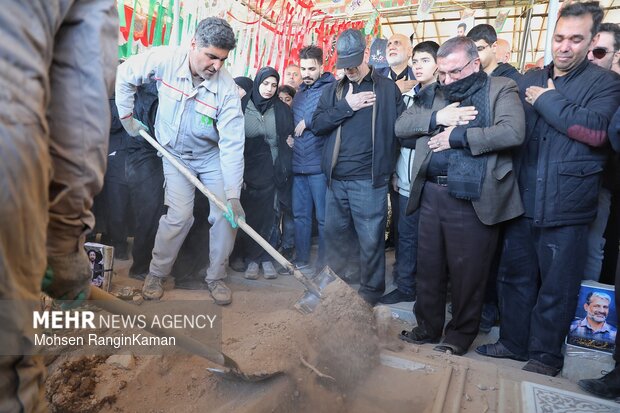 مراسم تشییع و تدفین شهید محمدعلی سعادت