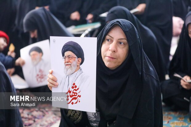 اجتماع عزاداران رهبر شهید در حرم مطهر امام رضا(ع)