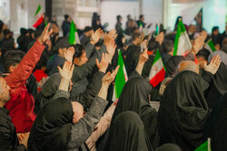 همخوانی دعای فرج در هشتاد و نهمین اجتماع نحن منتقمون مردم کرمانشاه