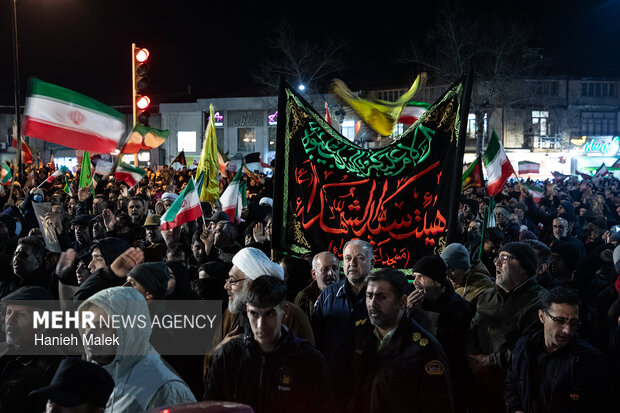 تجمع مردم گرکان در خون خواهی ازامام شهیدامت