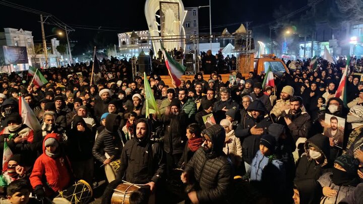 عزاداری مردم جاجرم در پی شهادت رهبر انقلاب