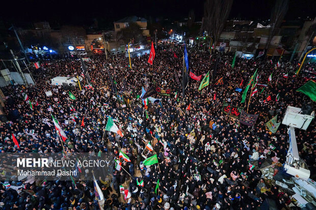 سومین شب اجتماع سوگواران شهادت امام خامنه‌ای در اردبیل