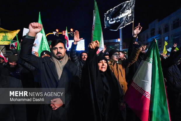 سومین شب اجتماع سوگواران شهادت امام خامنه‌ای در اردبیل