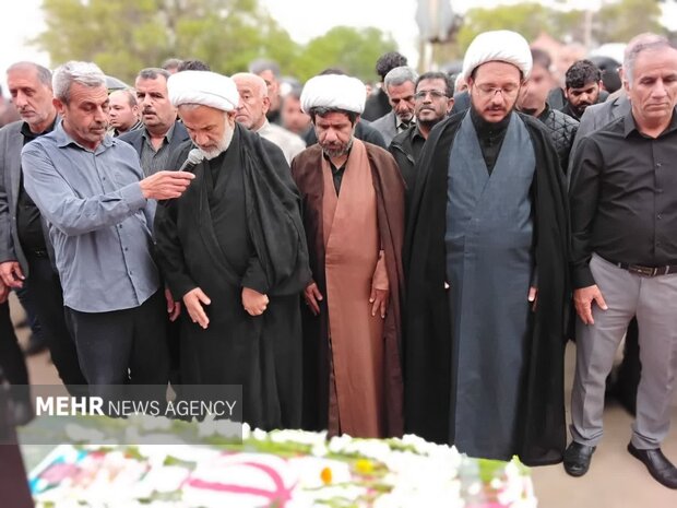 پیکر شهید «محمدباقر فقیه» در خوشمکان تشییع شد