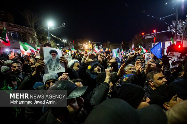 سومین شب اجتماع سوگواران شهادت امام خامنه‌ای در قزوین