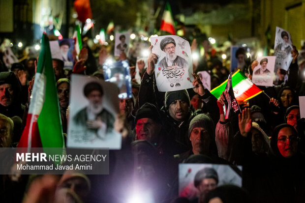 سومین شب اجتماع سوگواران شهادت امام خامنه‌ای در قزوین