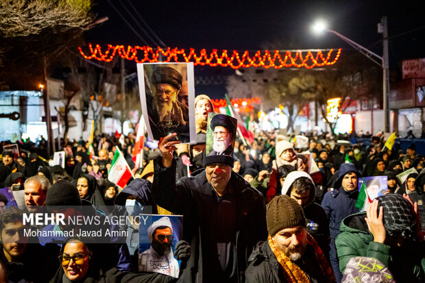 سومین شب اجتماع سوگواران شهادت امام خامنه‌ای در قزوین