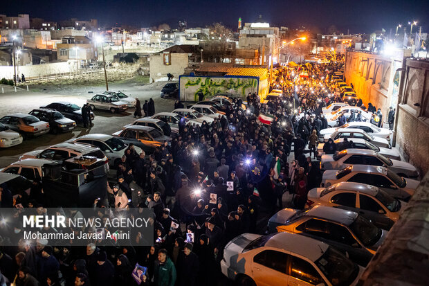 سومین شب اجتماع سوگواران شهادت امام خامنه‌ای در قزوین