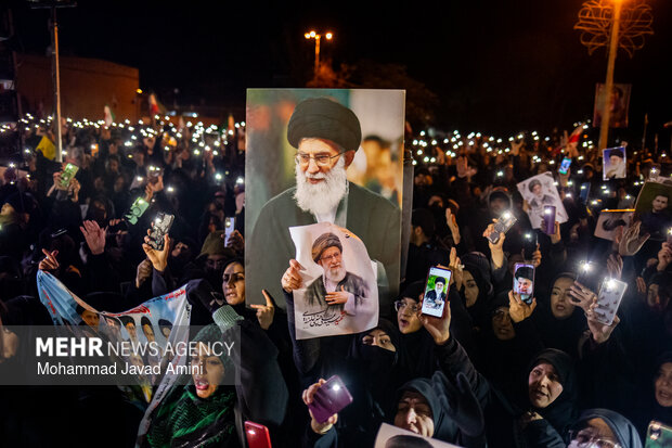 سومین شب اجتماع سوگواران شهادت امام خامنه‌ای در قزوین